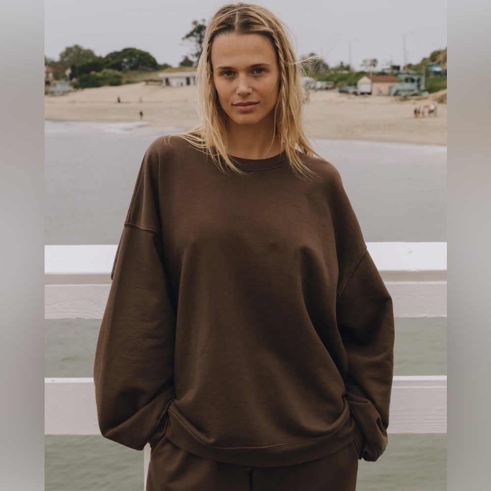 Daily drills coco crewneck